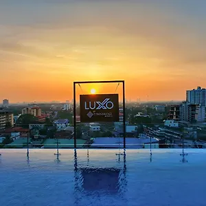 Luxo Hotel Kochi